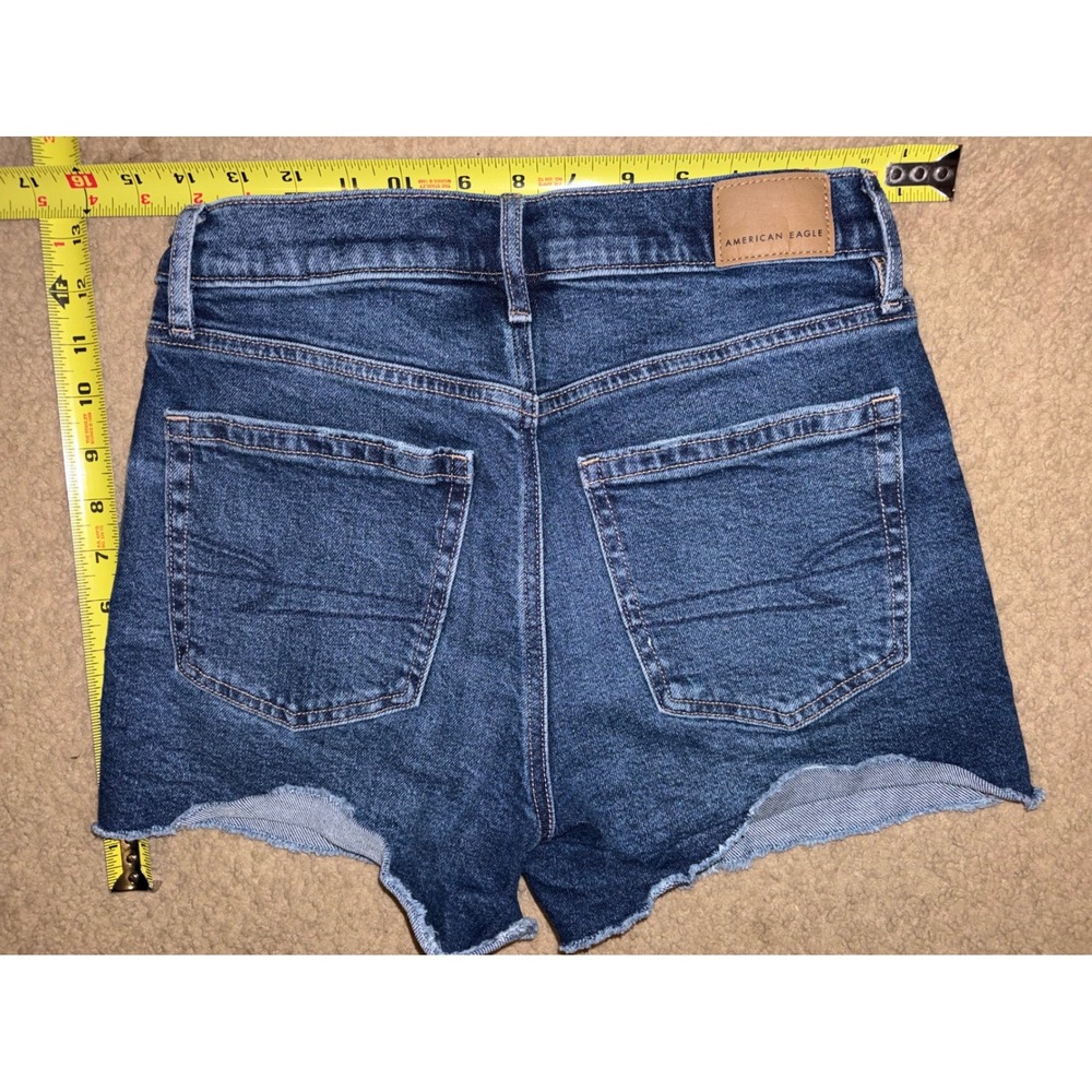 American Eagle Strigid Relaxed Shorts Dark Wash Raw Hem Denim Women 0 T03-25 - Picture 5 of 9